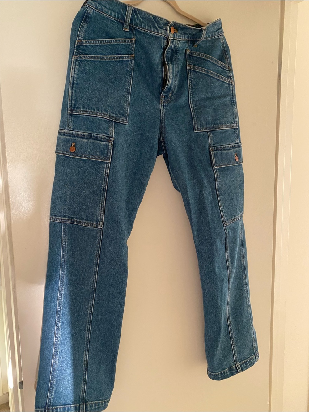 Madewell Wide-Leg Cargo Denim Pants in Medium Blue